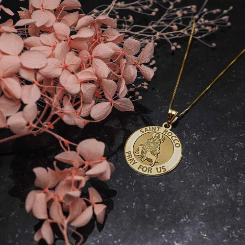 Vista 4 de PicturesOnGold.com Medalla religiosa de San Rocco, tamaño de níquel de 3/4 pulgadas, plata de ley