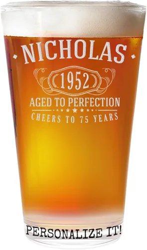 Vista 17 de Vintage 2008 Grabado Pint Glass 18 regalos de cumpleaños para niños niñas Claro