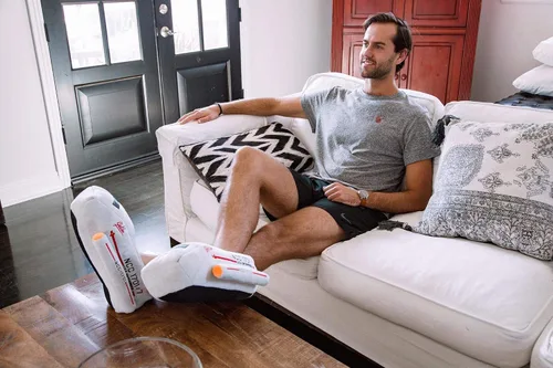 Vista 6 de Star Trek The Original Series Galileo Shuttlecraft Zapatillas 3D para adultos Zapatilla de casa de felpa suave con suela antideslizante Calzado