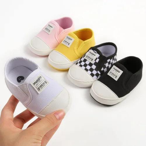 Vista 3 de Zapatos de bebé para niños y niñas, tenis de suela antideslizante, zapatos planos para primeros pasos, zapatos planos y perezosos