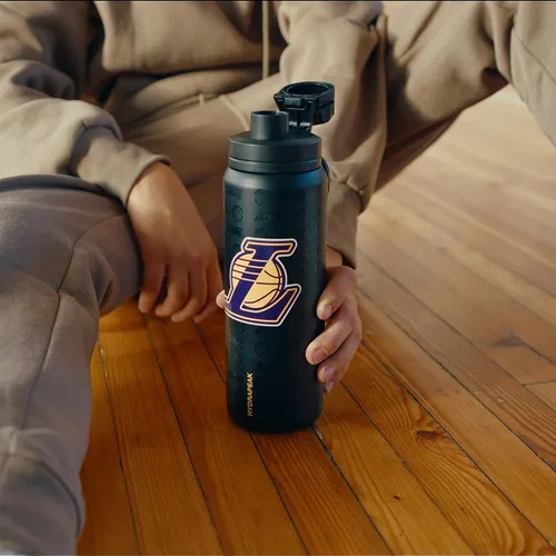 Vista 5 de Hydrapeak x NBA Botella de agua activa con licencia oficial Boston Celtics de 26 onzas con tapa chug y asa, reutilizable, acero inoxidable, doble