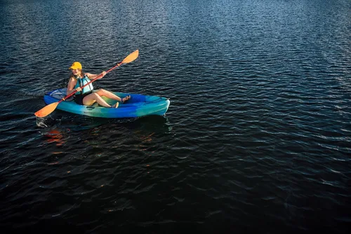 Vista 5 de Perception Kayaks Tribe 9.5 Sentarse en la parte superior Kayak Kayak recreativo Dapper