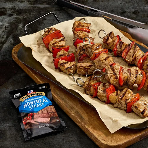 Vista 10 de McCormick Grill Mates Montreal Steak 30 Minute Marinade, 5 oz