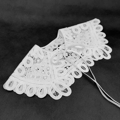 Vista 4 de D&J - Chal de Lolita con encaje floral para mujer