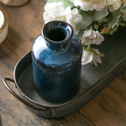 Vista 8 de Mowtanco Juego de 3 jarrones pequeños de cerámica azul, casa de campo moderna para botellas de decoración del hogar, jarrones decorativos rústicos