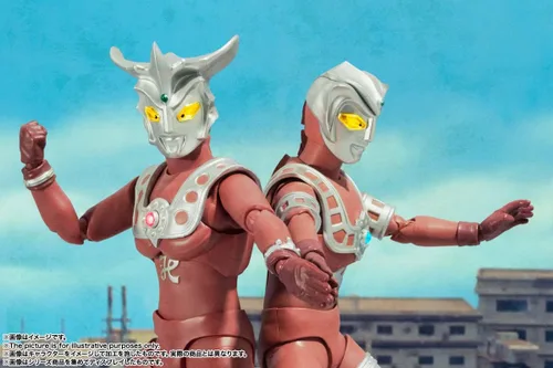Vista 7 de TAMASHII NATIONS - Ultraman Leo - Figura de acción Astra, Bandai Spirits S.H.Figuarts