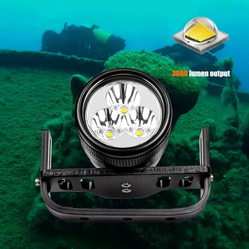 Vista 2 de WD70 - Luz de buceo con recipiente – Kit de linterna técnica de buceo ultra brillante de 3000 lúmenes con mango Goodman ajustable, 5 modos de luz