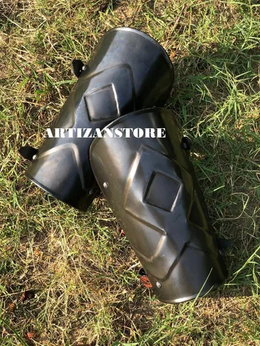 Vista 6 de ARTIZANSTORE Par de brazaletes vikingo medieval de acero ennegrecido, guerrero de fantasía, armadura de cosplay, disfraz de Halloween