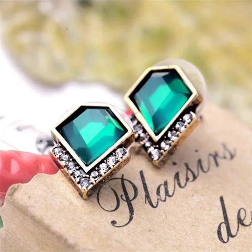 Vista 8 de AILUOR Aretes de diamantes de imitación verde esmeralda de estilo vintage, estilo art déco, antiguos, para boda, novia, graduación, aretes colgantes