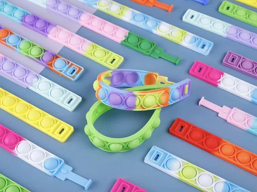 Vista 6 de 110 pulseras para ansiedad con burbujas para presionar, juguetes sensoriales para aliviar el estrés, pulsera de silicona para niños y adultos, TDAH