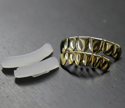 Vista 8 de Dentadura para maxilar inferior o superior, calce personalizado, enchapada en oro 14K, estilo Hip Hop