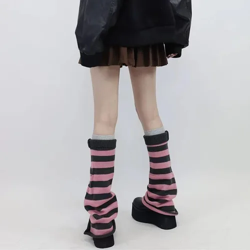 Vista 5 de Calcetines largos japoneses Harajuku lindos calentadores de piernas Y2k para mujer, leggings de punto punk, polainas, accesorios góticos kawaii