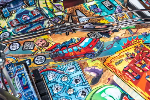 Vista 36 de Stern Pinball Foo Fighters con Insider Connected, Premium Edition Arcade Pinball Machine