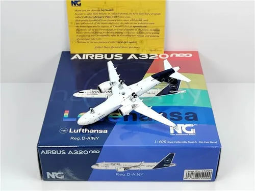 Vista 3 de ACE HOBBY NG Models Lufthansa para Airbus A320 D-AINY Lovehansa 1:400 modelo de avión preconstruido