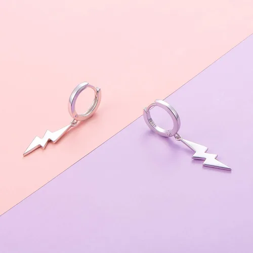 Vista 4 de Pendientes colgantes de plata de ley S925, regalo para mujeres adolescentes y niñas.