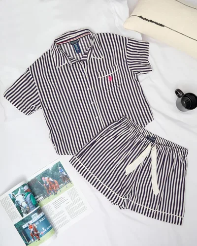 Vista 5 de U.S. Polo Assn. Pijama de verano para mujer, conjunto de camiseta de manga corta con botones y pantalones cortos de pijama, conjuntos de descanso