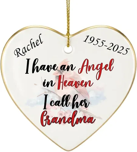 Vista 8 de Adorno de Navidad conmemorativo personalizado 2025 – Recuerdo de cerámica en forma de corazón – Tengo un ángel en el cielo I Call Her Primo – Regalo