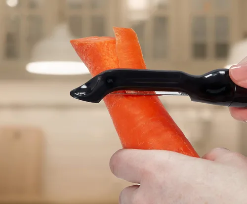 Vista 3 de Farberware Pro Euro - Pelador de verduras con mango ergonómico, hoja de acero inoxidable afilada, removedor de brotes integrado, apto