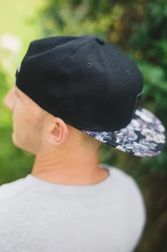 Vista 5 de Sombrero Snapback Floral Parche Negro por BloomTan), Negro