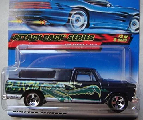 Vista 2 de Hot Wheels Attack Pack Serie 3 de 4 coches, tarjeta cuadrada negra '79 Ford F-150 5SP