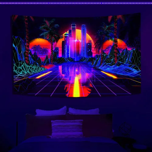 Vista 4 de TPMDFC Tapiz punk urbano con luz negra, reactivo a los rayos UV, decoración futurista japonesa de ciudad futurista, tamaño pequeño, 40 pulgadas, 30