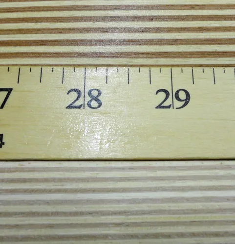 Vista 3 de Borde de madera contrachapada Multiplex Abedul Encolado de cantos 7/8 "x 120" Capa de manzana de abedul báltico