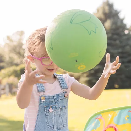 Vista 3 de Melissa & Doug Kickball Froggy a granel desinflado