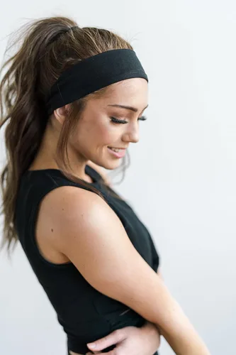Vista 4 de Maven Thread Diadema antideslizante que absorbe el sudor para mujer de 2 pulgadas de ancho para ejercicio y yoga, paquete de 2