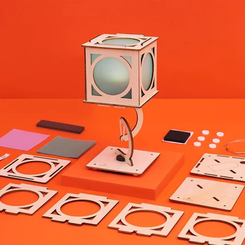 Vista 6 de KiwiCo Farol Flotante – Kit de Regalo y Construcción de Física STEM para Niños de 9+