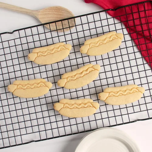 Vista 3 de Cortador de galletas Hot Dog, 1 pieza - Bakerlogy