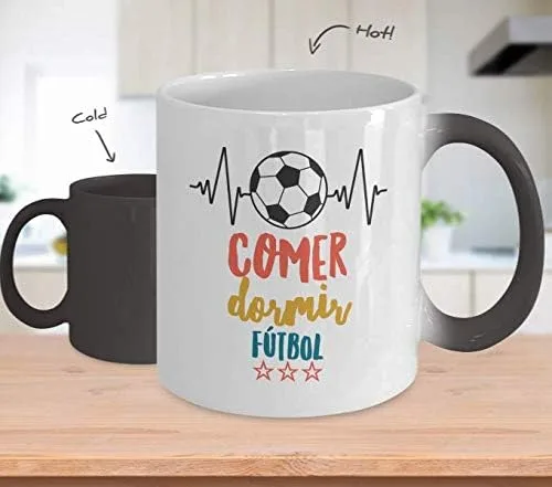 Vista 2 de Regalo para fanáticos del futbol Taza de Cafe para futbol Perfecto regalo para graduados, profesionales y estudiantes de enfermeria Vaso