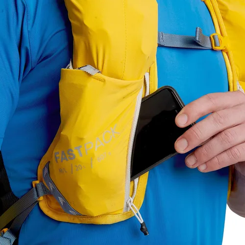 Vista 3 de Ultimate Direction Unisex Fastpack 20, Beacon, Fastpack 20 Mochila de ajuste estilo chaleco de 20 litros para correr, senderismo, mochilero