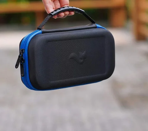 Vista 4 de Funda delgada de transporte ButterFox para Nintendo Switch Lite, con 19 soportes para juegos y 2 para tarjetas Micro SD, almacenamiento