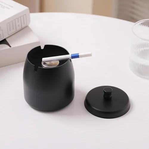 Vista 5 de Cenicero pequeño para exteriores con tapa para cigarrillos, cenicero de acero inoxidable sin humo, ceniceros a prueba de olores y viento para patio