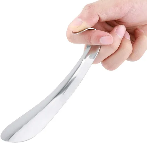 Vista 5 de TOPINCN Cuerno de zapato de metal de 5.7 pulgadas de largo, portátil, de acero inoxidable, elevador de cuerno de zapatos conveniente para niños