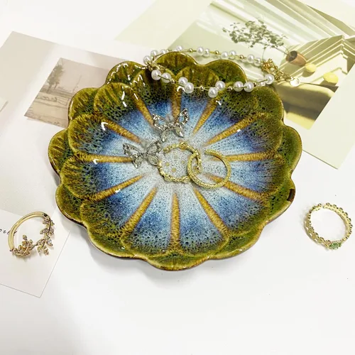 Vista 3 de Plato de cerámica para anillos de joyería, organizador de joyas, decoración del hogar, regalo de boda (verde brillante)