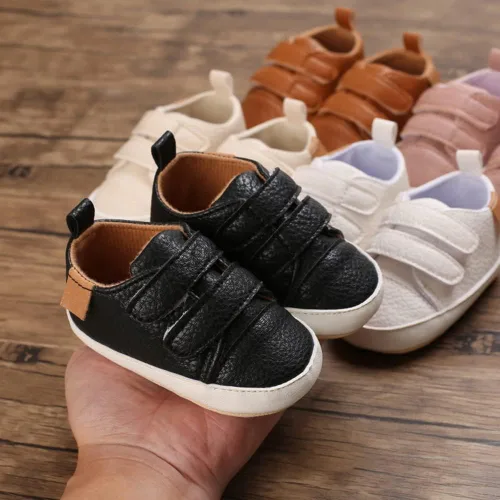 Vista 5 de Clowora Zapatos para bebés niños y niñas, suela de goma antideslizante, zapatos de cuna para recién nacidos, mocasines planos.