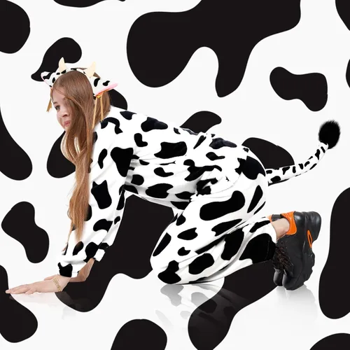 Vista 2 de Conjunto de disfraz de vaca de Halloween para mujer, pijama de vaca con orejas de vaca con colas de cuerno, gargantilla de campana, etiqueta