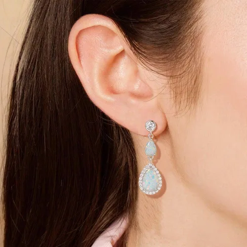 Vista 2 de FANCIME Aretes de plata de ley con ópalo blanco, piedra natal de octubre, ópalo de fuego, halo de gota de agua, forma de lágrima, aretes de ópalo
