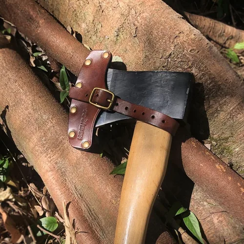 Vista 6 de TOURBON Funda para cabeza de hacha de hacha vintage Leaher Designed for Hatchets with a 3.5" Blade, Adjustable Buckle Strap, Reinforced Rivets