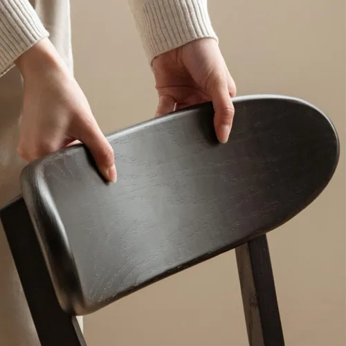 Vista 8 de Silla de comedor de roble macizo para cocina (1, negro) Contoured seat for comfort. Non-slip feet, sturdy wood. Quick assembly. For dining