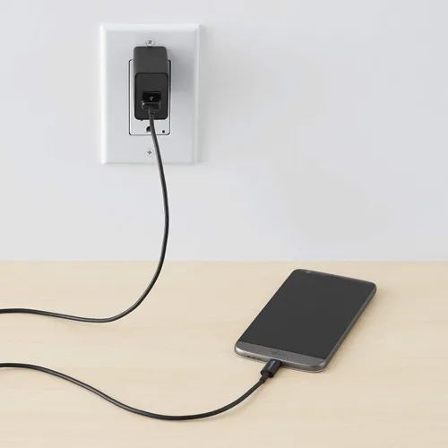 Vista 10 de Amazon Basics - Cable de carga rápida USB-C a USB-A 2.0, velocidad de 480 Mbps, certificado USB-IF, para Apple iPhone 16/15, iPad, Samsung Galaxy