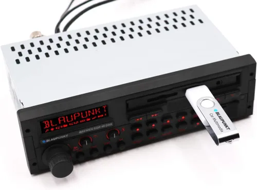 Vista 4 de BLAUPUNKT Bremen SQR 46 DAB Retro Car Stereo 80s Classic Bluetooth USB SD AUX - Negro