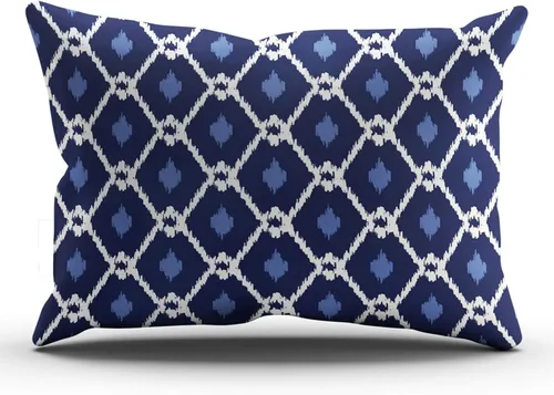 Vista 44 de Fundas de almohada decorativas Ikat con patrón de diamante en rojo y crema, cojín personalizable rectangular, tamaño 12 x 16 pulgadas, funda