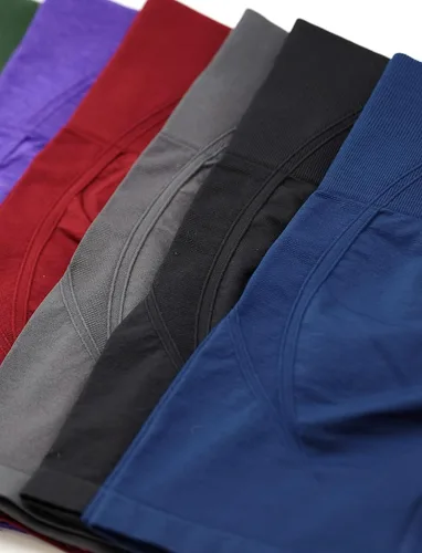 Vista 6 de Pantalones cortos de entrenamiento sin costuras para mujer, cintura alta, levantamiento de glúteos, pantalones cortos deportivos de yoga sin esfuerzo