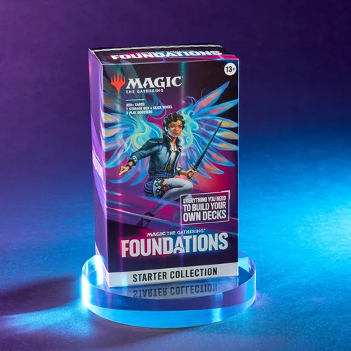 Vista 2 de Magic: The Gathering Foundations - Colección Inicial