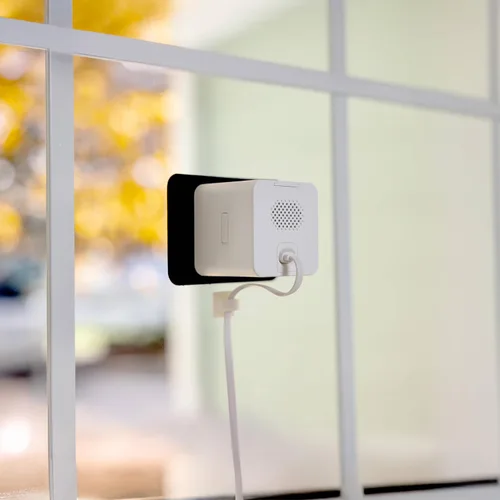 Vista 8 de Wyze Cámara de ventana, cámara de seguridad WiFi HD para interiores, visión nocturna a color mejorada, antirreflejo, detección de movimiento