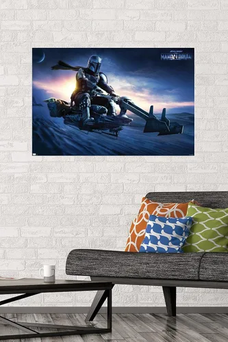 Vista 2 de Star Wars: The Mandalorian - Póster de pared Grogu Sunset Speeder, 34 pulgadas de largo x 22.4 W, versión premium sin marco