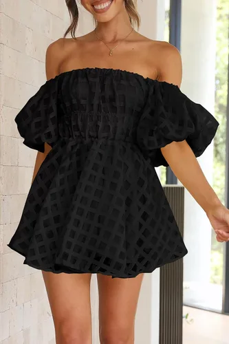Vista 2 de PRETTYGARDEN Vestido babydoll con hombros descubiertos para mujer, manga corta abombada, casual, acampanado, con volantes, vestidos de verano