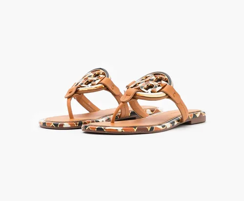 Vista 2 de Tory Burch Sandalias Miller esmaltadas para mujer